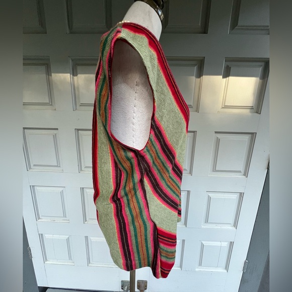 Ralph Lauren Southwestern Print Linen Sleeveless Striped V-Neck Sweater Top - Picture 4 of 6